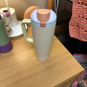 Owala 40 oz Tumblr w/ handle